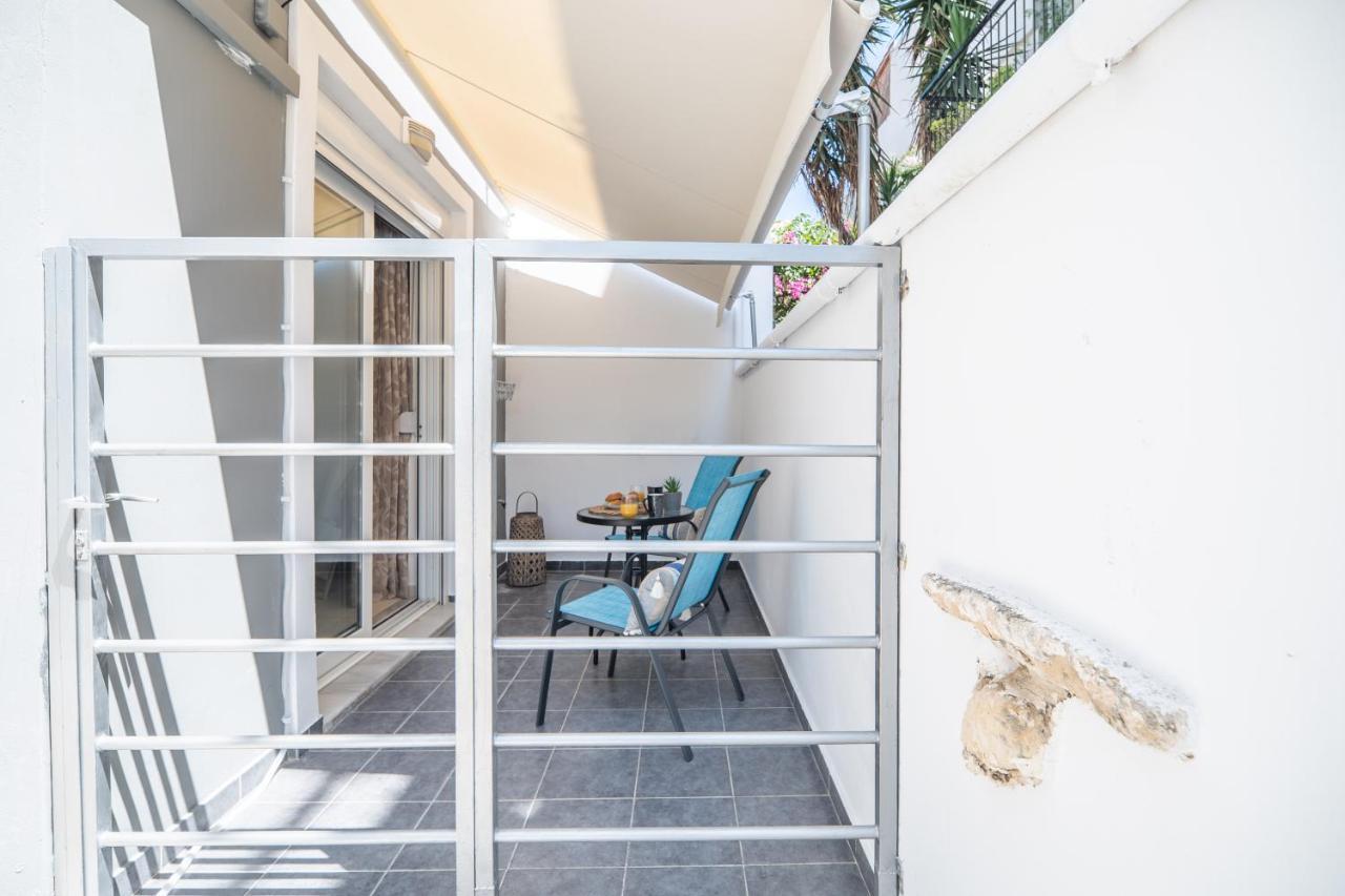 Myrtia Apartment Few Steps From The Sea Ханя Екстериор снимка
