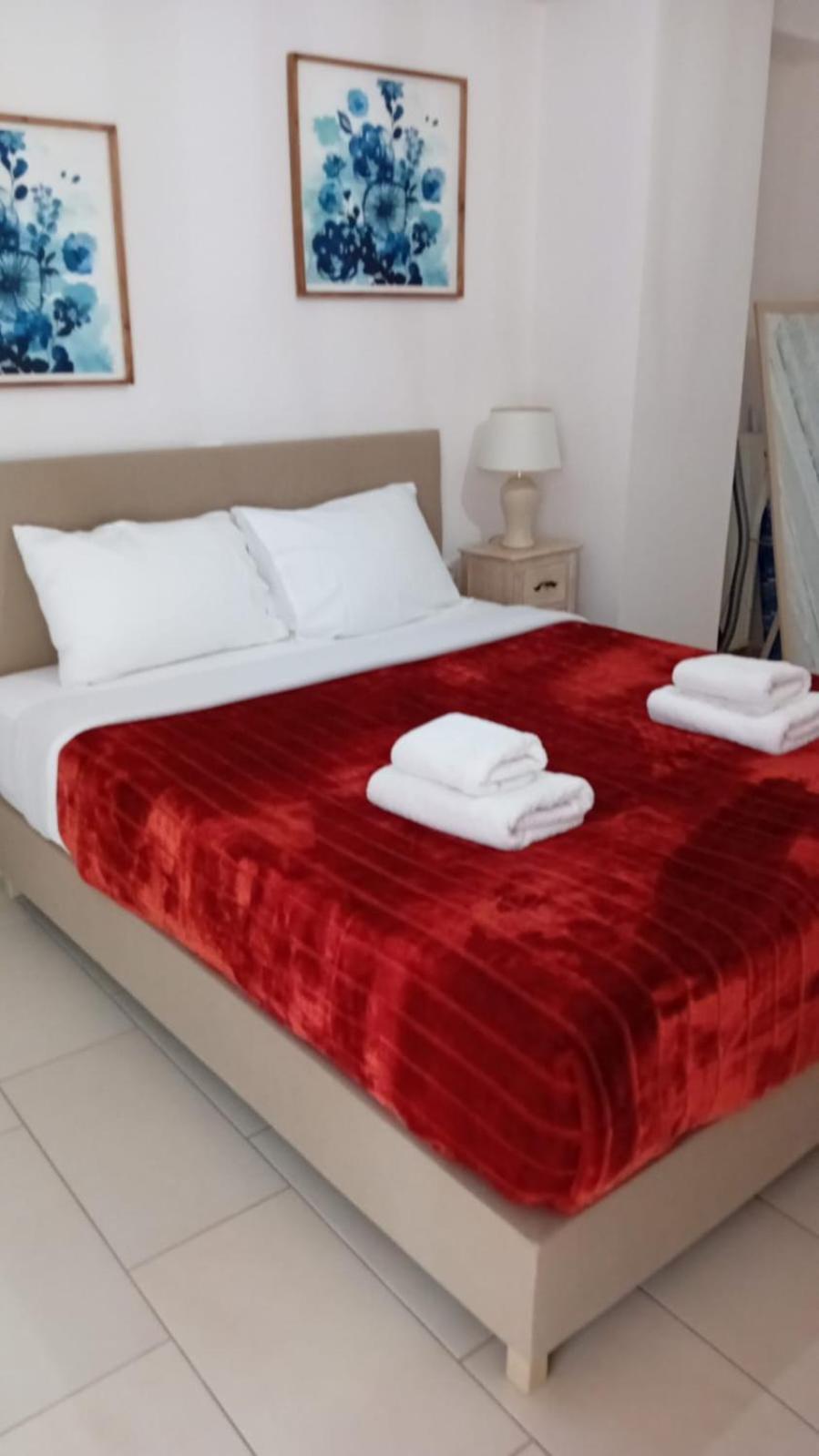 Myrtia Apartment Few Steps From The Sea Ханя Екстериор снимка